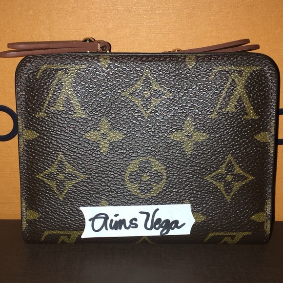 Louis - Picture 5 of 8